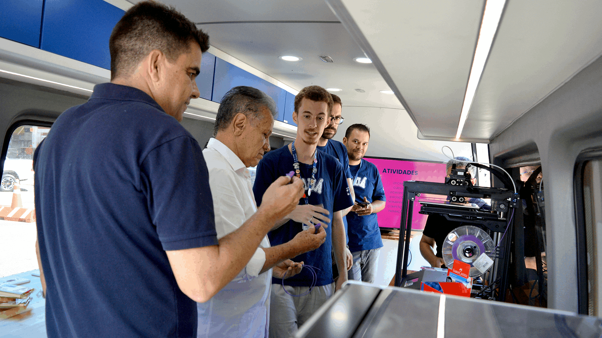 Instituto Mauá de Tecnologia participa do projeto Fábrica Makers com o Fab Lab Móvel